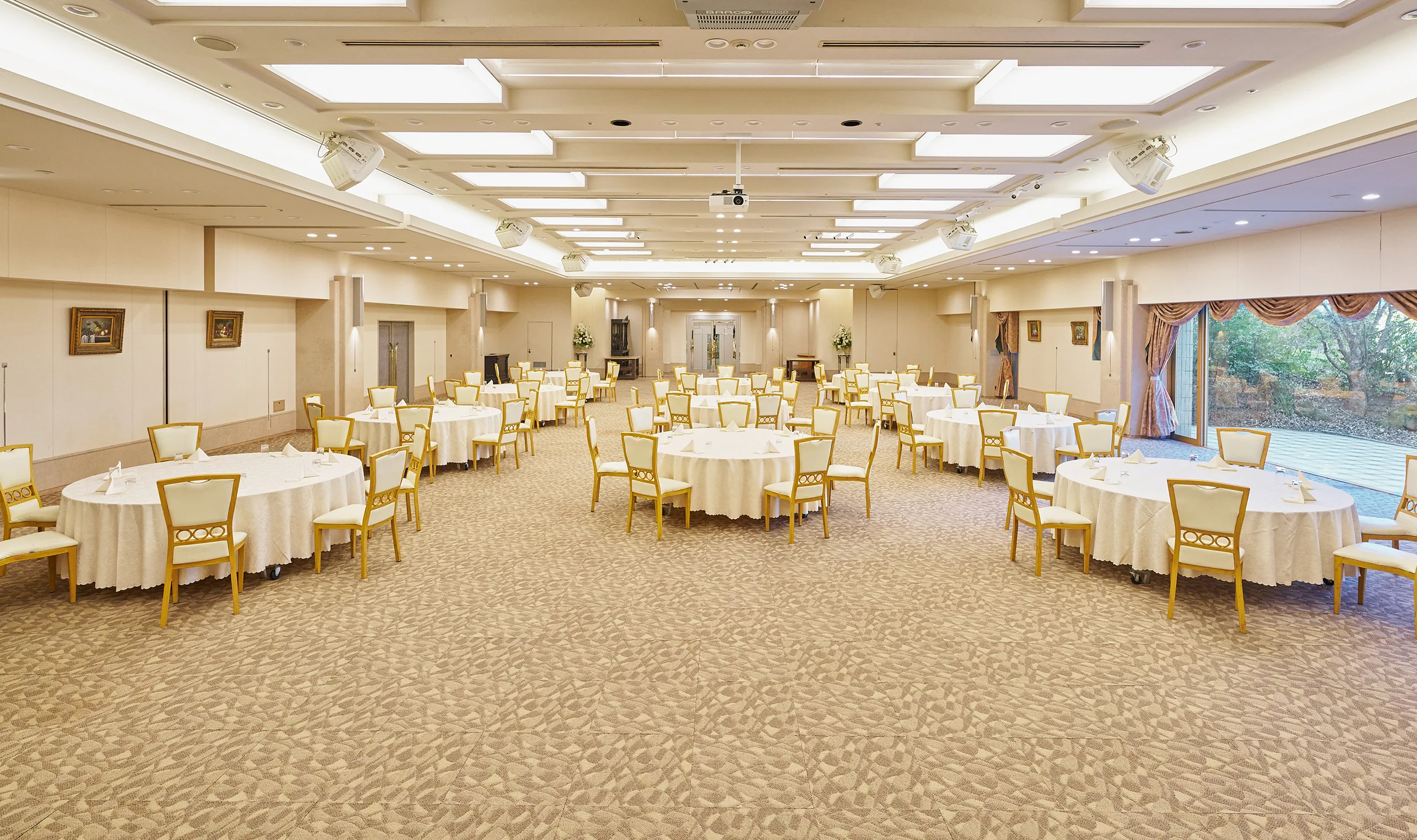 ホテル春日居 バンケットホール セレス