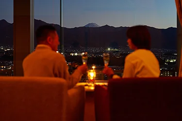 ホテル春日居 バー