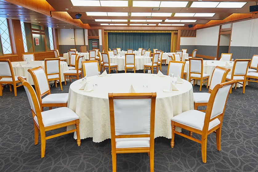 ホテル春日居 バンケットホール 鳳凰