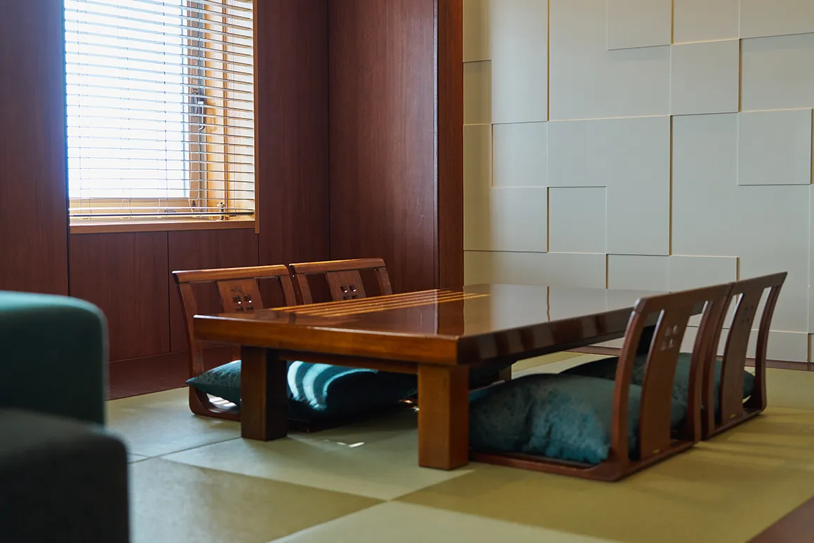 ホテル春日居 客室 和洋室 プレミアム