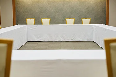 ホテル春日居 バンケットホール 金峰