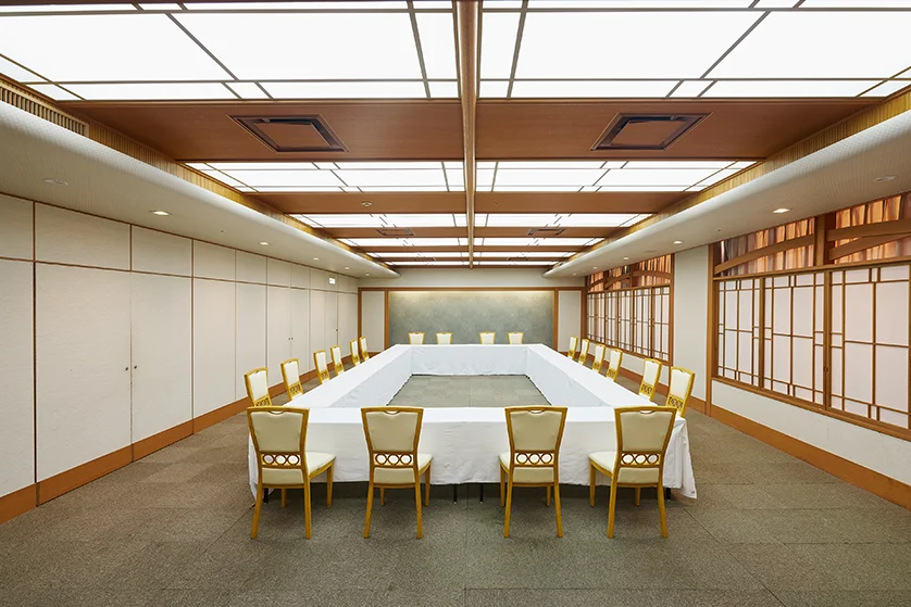 ホテル春日居 バンケットホール 金峰