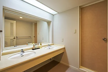 ホテル春日居 客室 洋ツイン